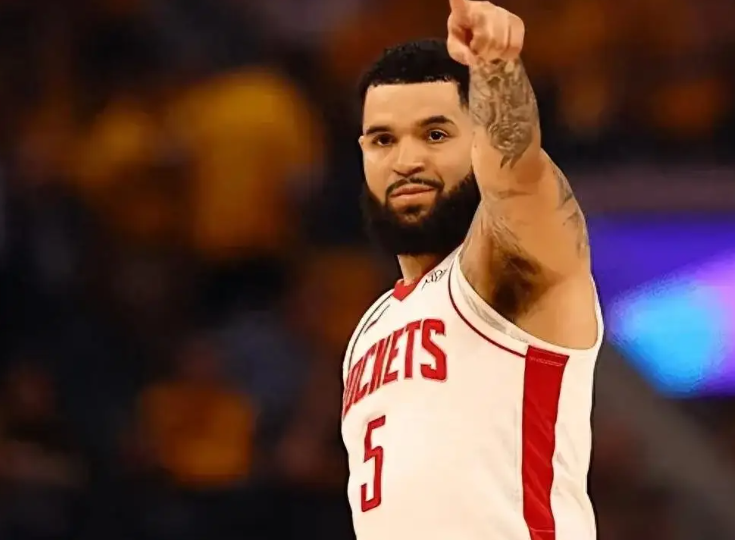 关于火箭险胜雷霆,霍勒迪扛起全队的信息 关于火箭险胜雷霆,霍勒迪扛起全队的信息