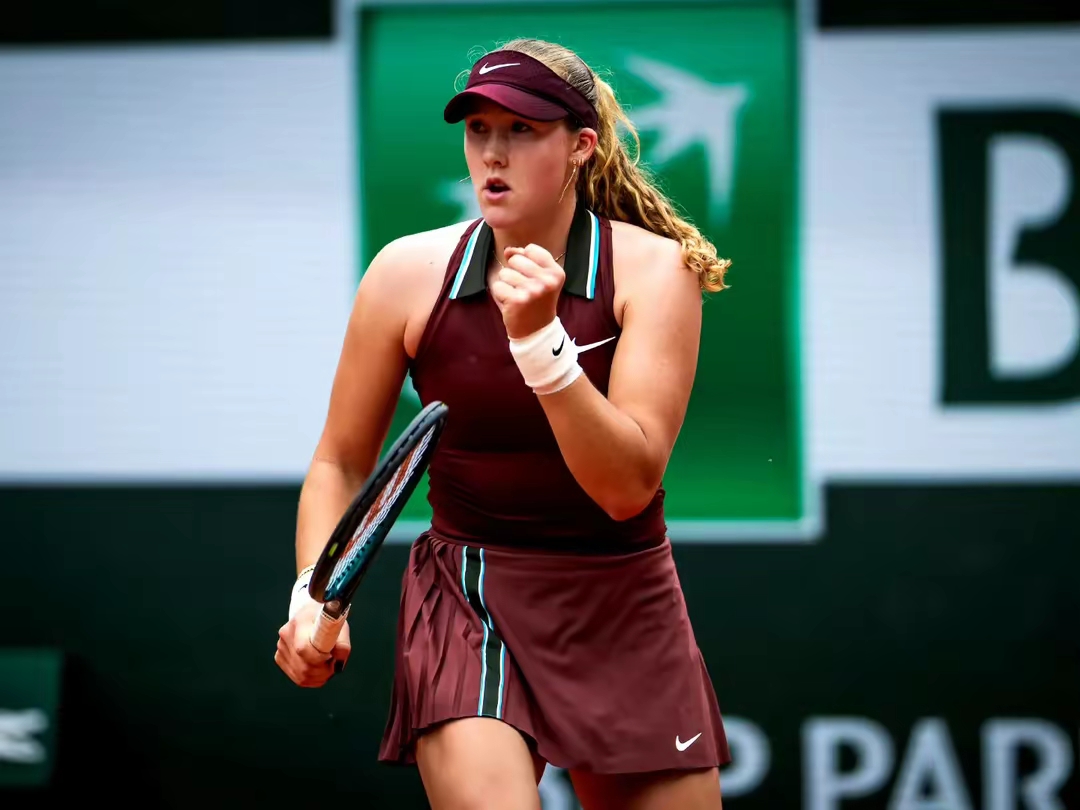 法国女足球员表现出众晋级巅峰