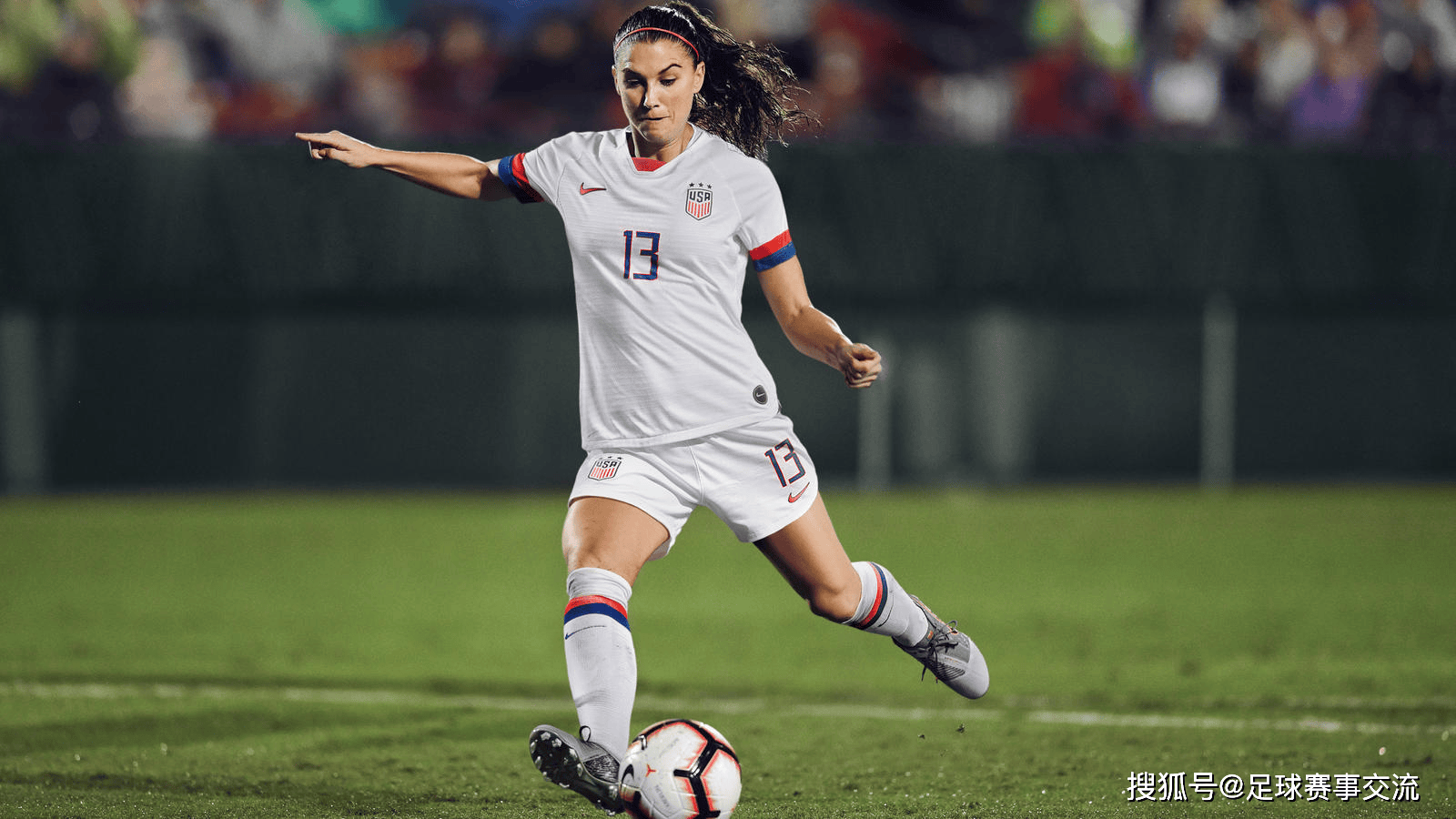 美国女足队准备迎战澳大利亚女足队