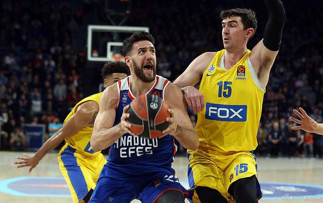 波兰篮球俱乐部跻身欧洲联赛八强