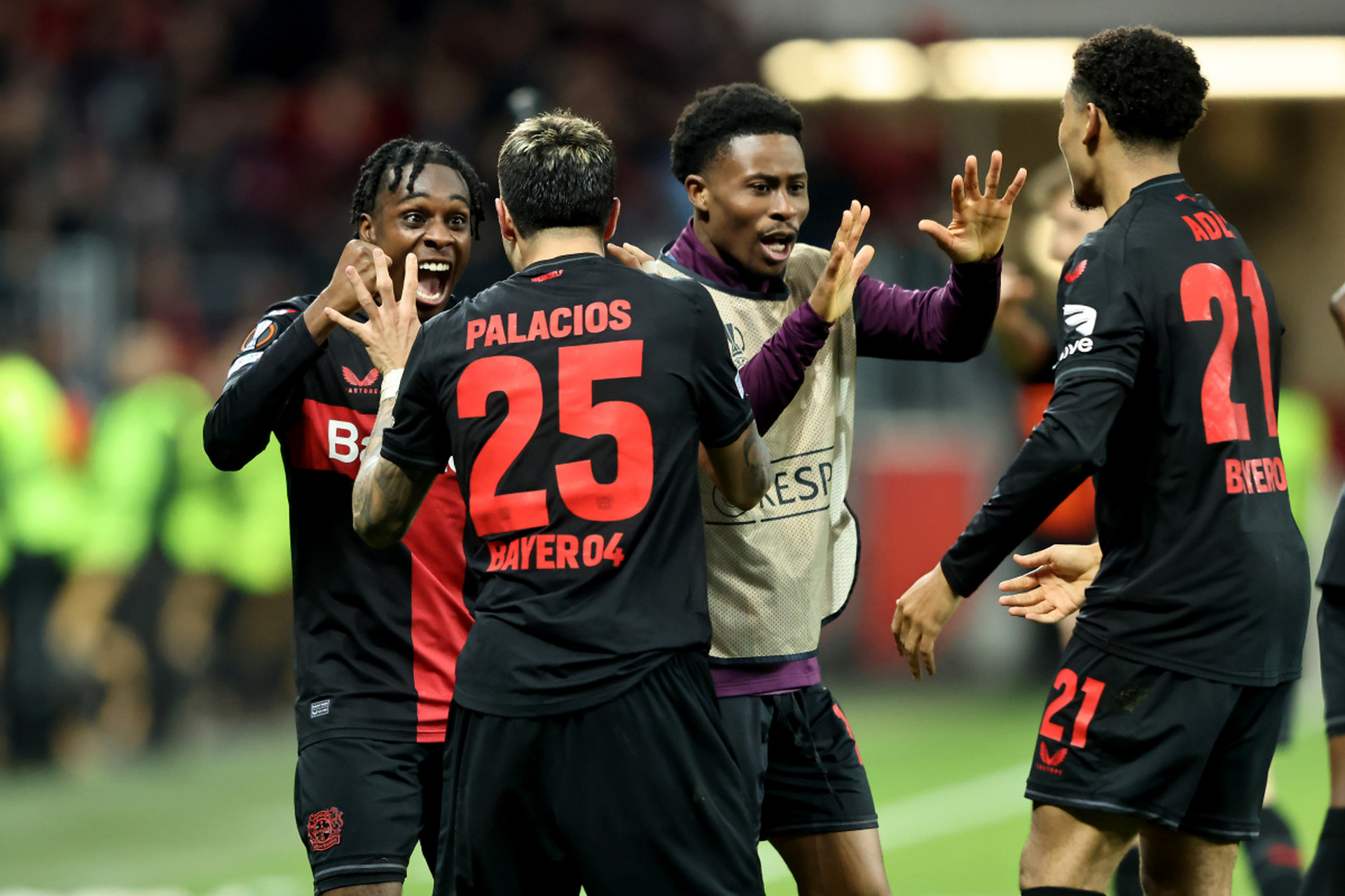 包含弗赖堡战术扎实,防守稳固表现出色的词条 包含弗赖堡战术扎实,防守稳固表现出色的词条