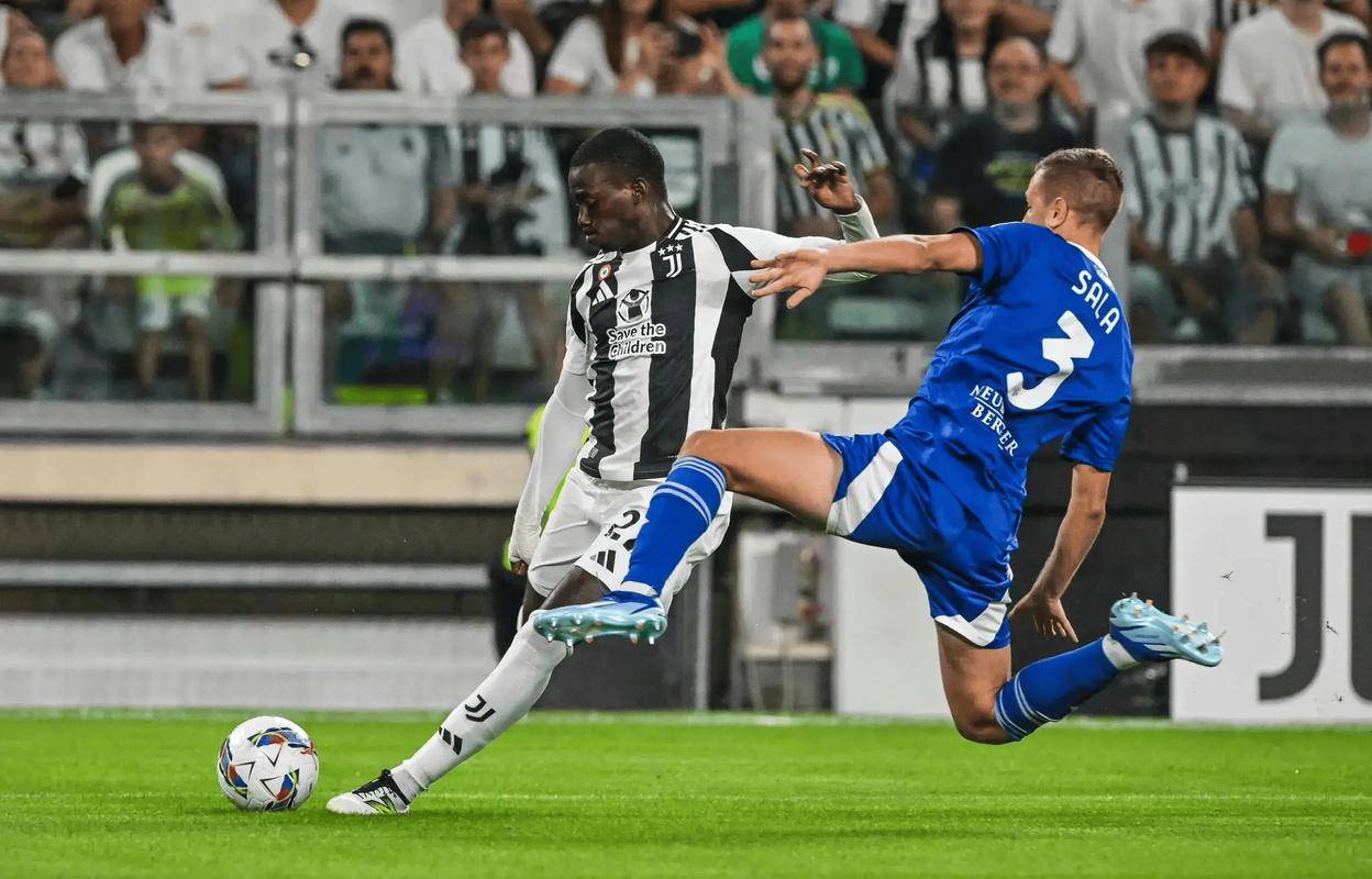 都灵主场逼平拉齐奥,保持不败势头的简单介绍 都灵主场逼平拉齐奥,保持不败势头的简单介绍