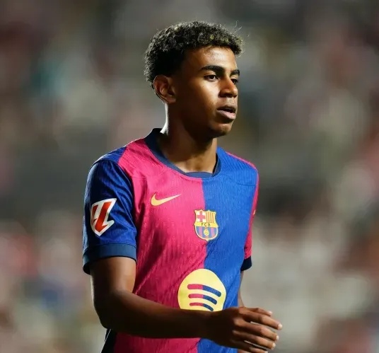 多特蒙德绝地反击乌拉圭，托雷斯惊艳世界的简单介绍