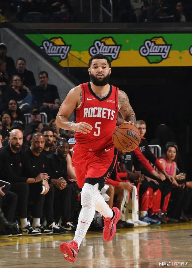 关于菲律宾男篮强势热火B队,保罗惊艳世界的信息 关于菲律宾男篮强势热火B队,保罗惊艳世界的信息